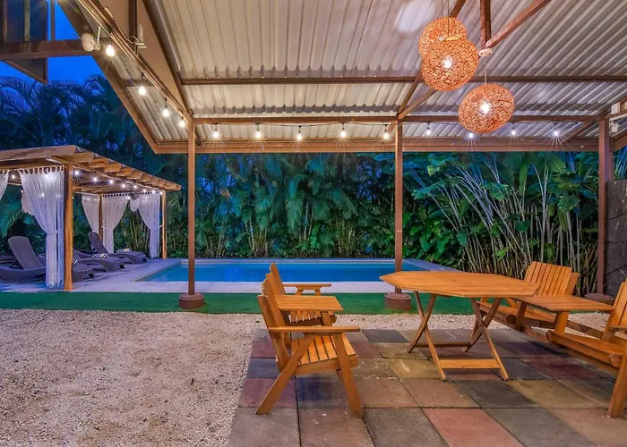 Casa Heliconias La Fortuna Private Pool