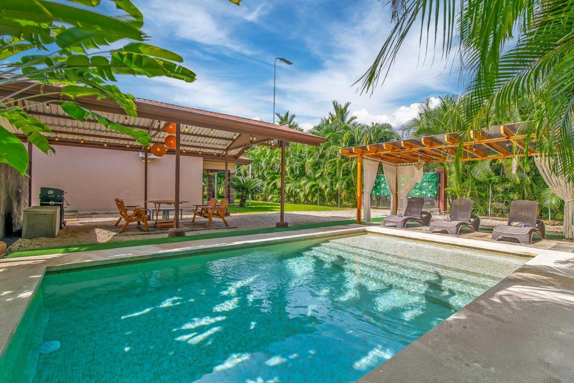Сasa de vacaciones Casa Heliconias Private Pool *